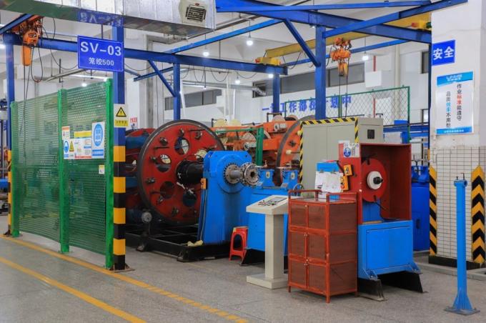 Professional Factory Customized 120º C XLPE Insulated Wire for Cars