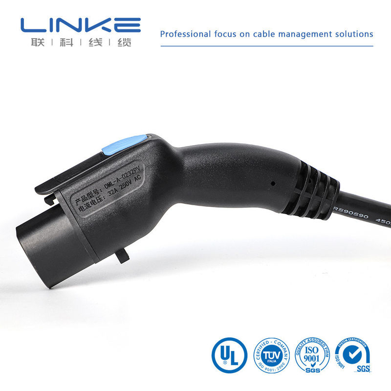 Kabel pengisi daya kendaraan listrik 5m 16A 32A TUV Sud Sertifikasi AC Station Connector Plug