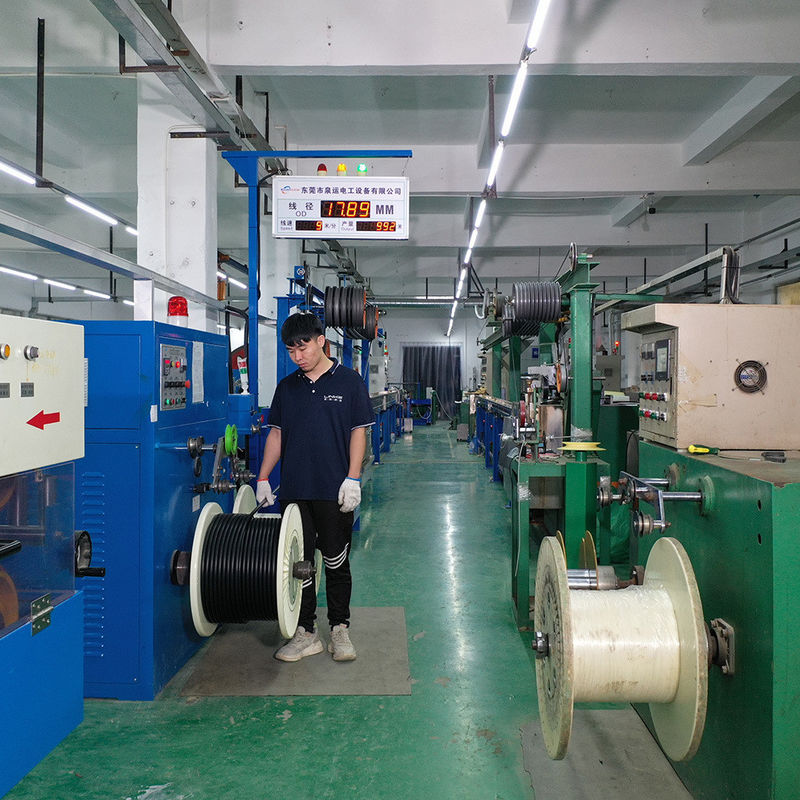 Kabel pengisian daya yang dapat disesuaikan tahan air yang disertifikasi UL untuk aplikasi listrik dengan opsi beberapa inti