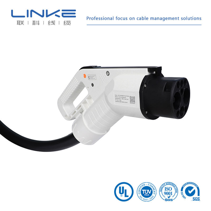 Kabel pengisi daya EV tipe2 ke tipe2 hitam 32A 11kw 3 fase dengan jaket silikon